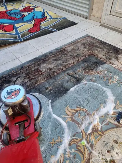 تنظيف كنب بالدمام والخبر غسيل كنب وسجاد 4