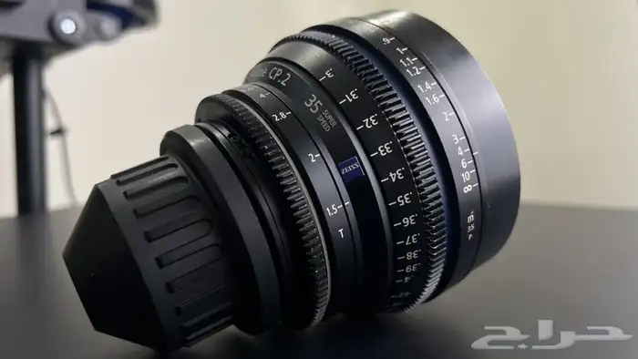 Carl Zeiss Compact prime 12