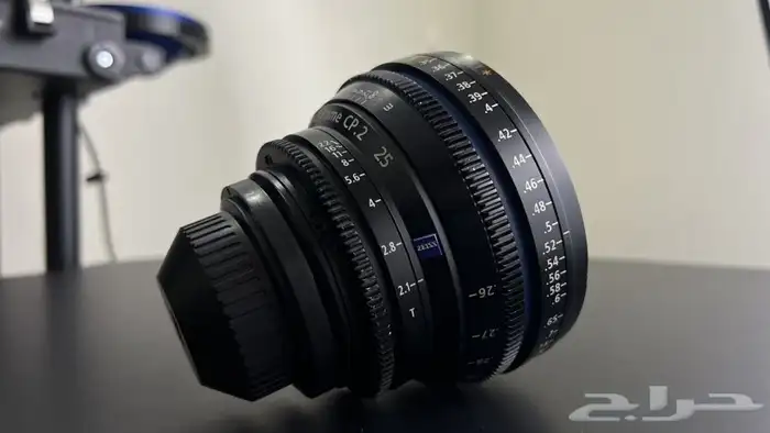 Carl Zeiss Compact prime 16