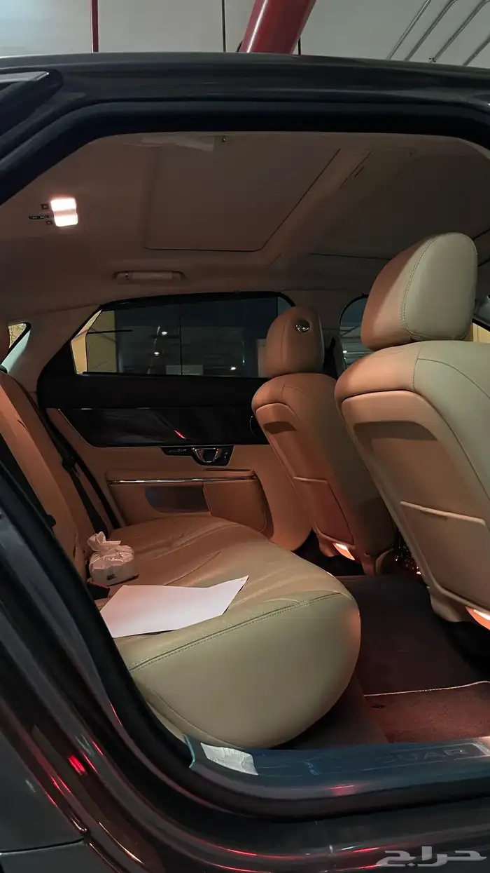 جاكوار XJ 2019 8