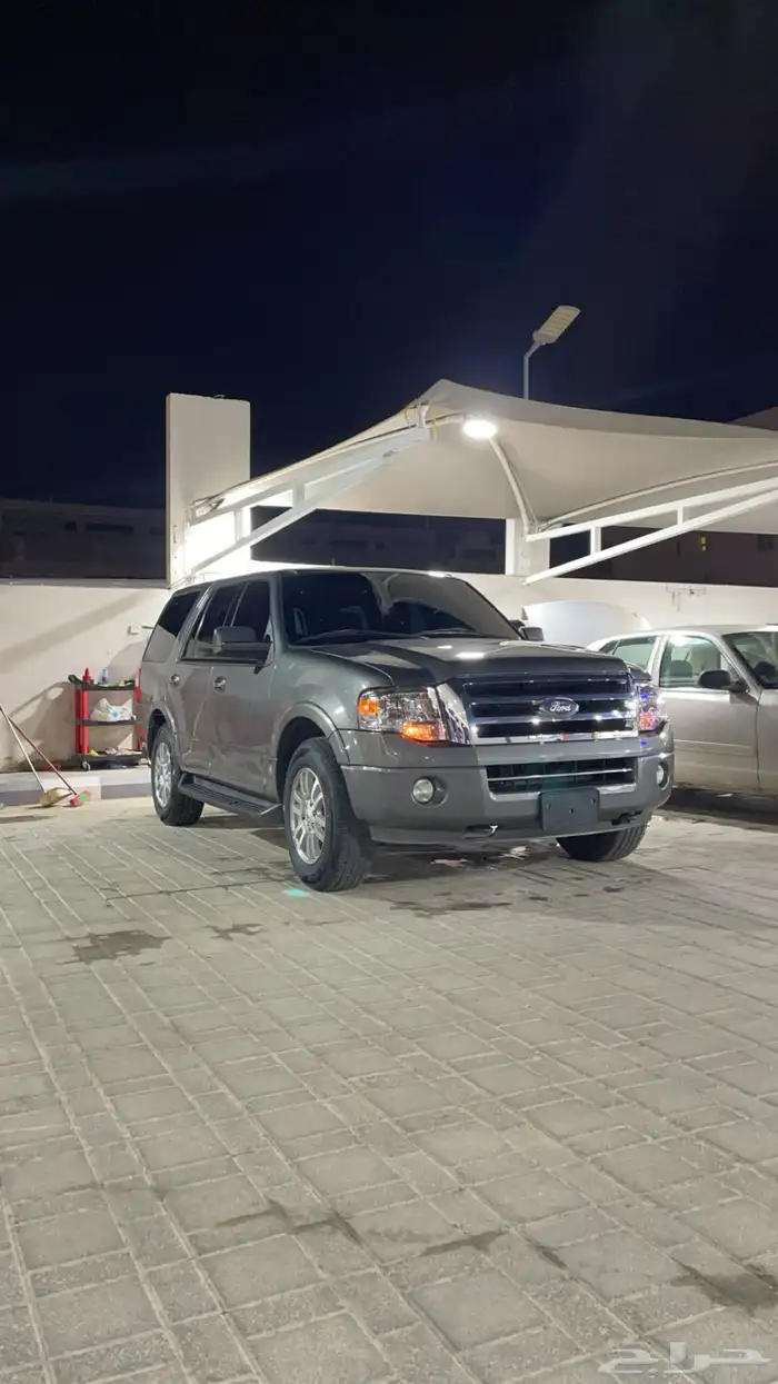 فورد اكسبدشن 2010 نص فل 8