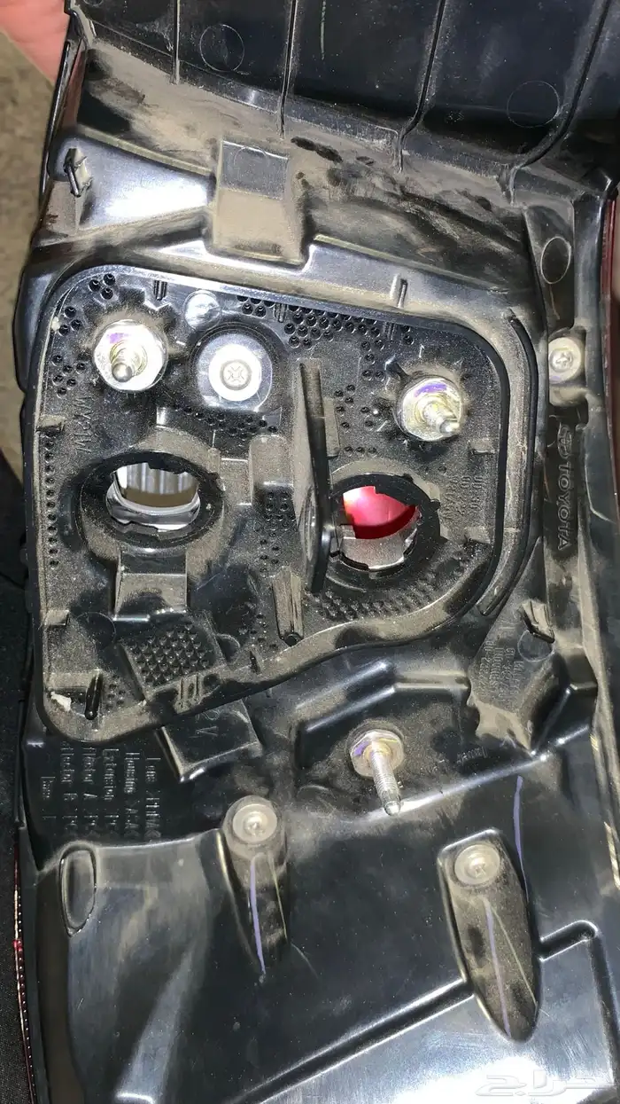 اصطب يارس خلفي يسار يركب من موديل 2018 إلى 2021 2