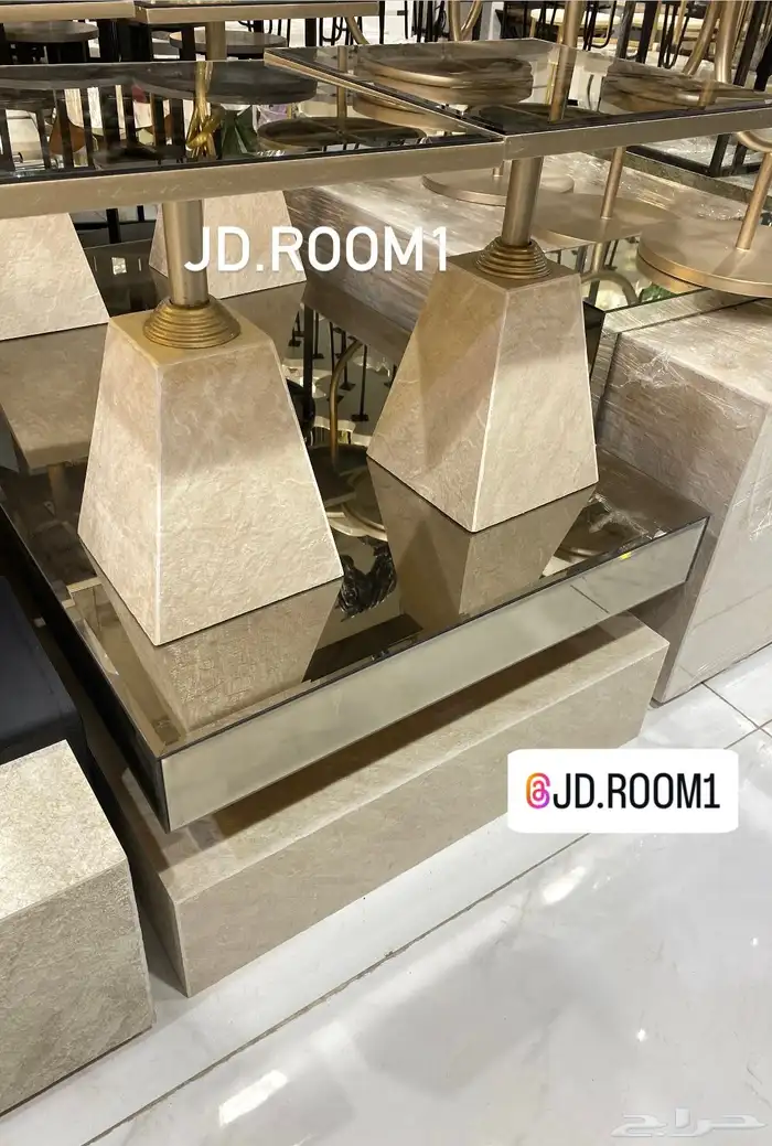 طاولات ارضيه 35