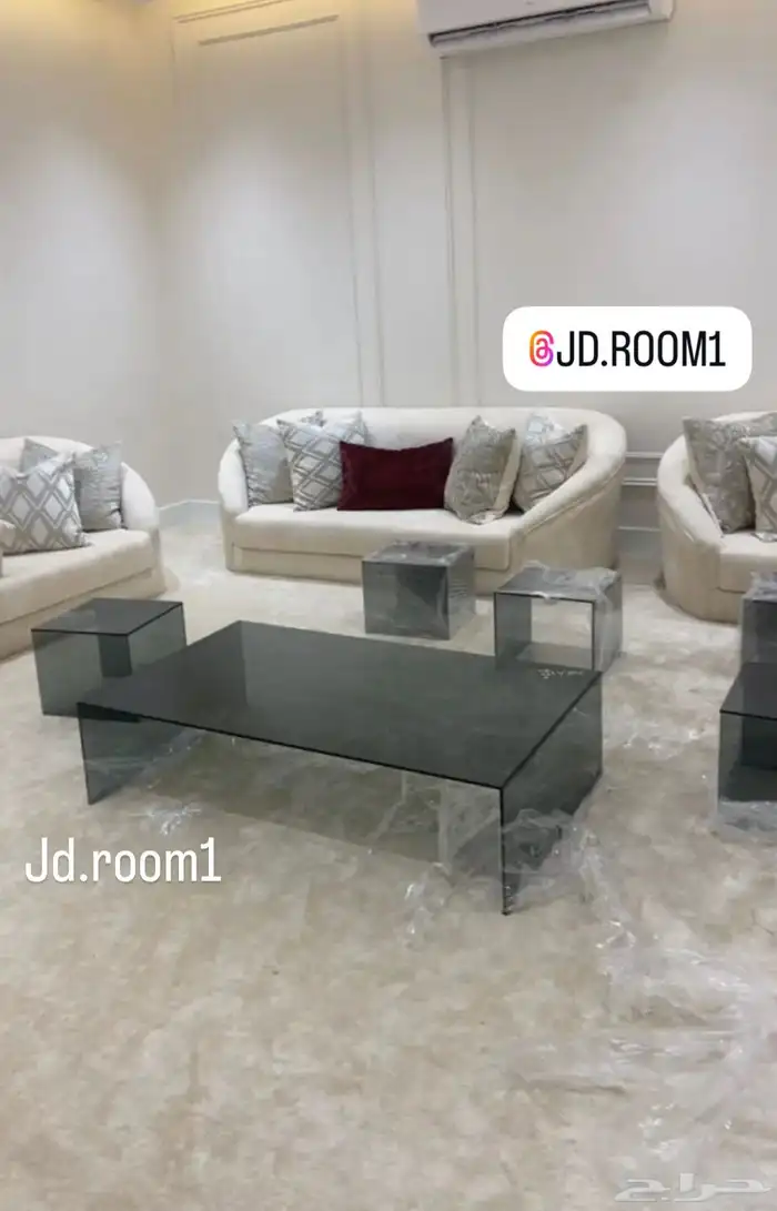 طاولات ارضيه 1