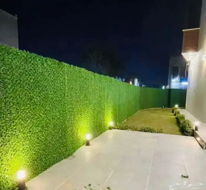 حاجز وساتر عشبي للحدائق والاستراحات 16