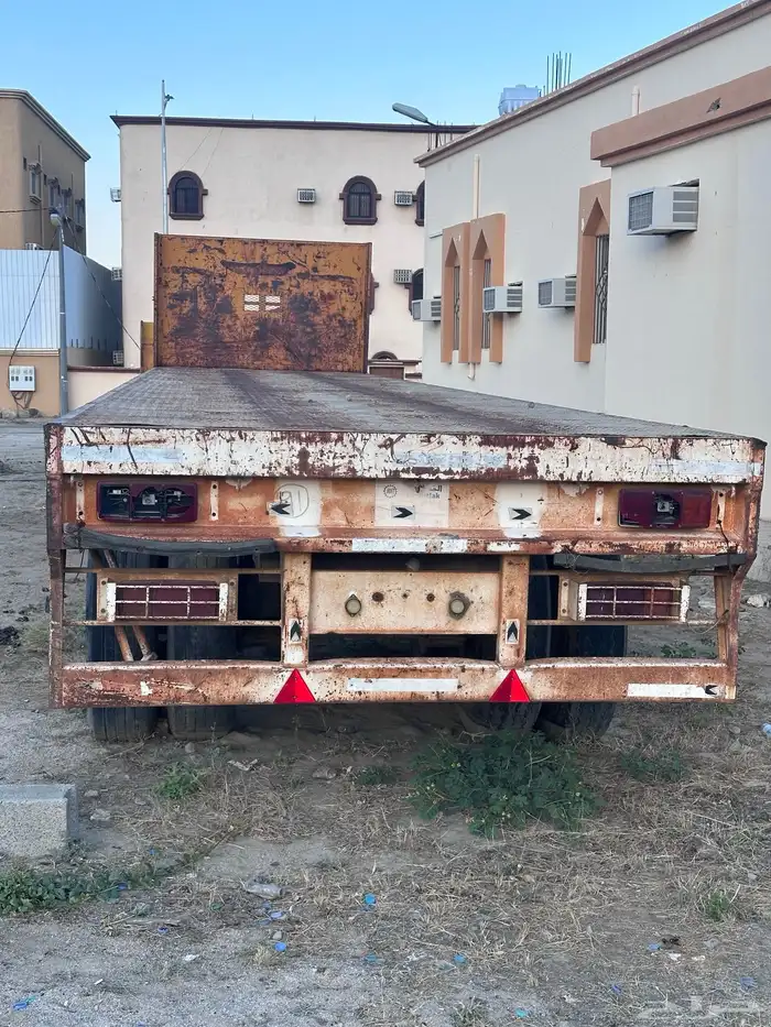 سطحه المطلق السند 2004 0