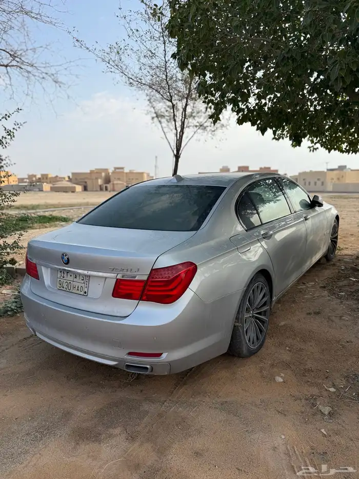بي ام دبليو 2009 فل كامل 740 3