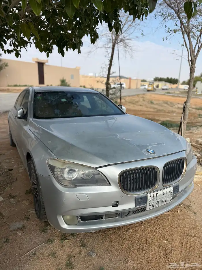 بي ام دبليو 2009 فل كامل 740 1