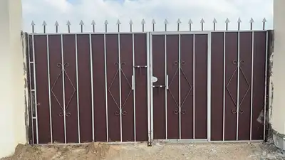 كراسي كويتي جلسات وطاولات عليها عرض والكمية محدودة 4