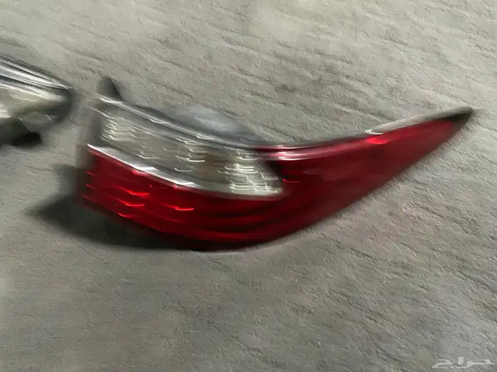 شمعات لكزسAE اماميه وخلفيه 4