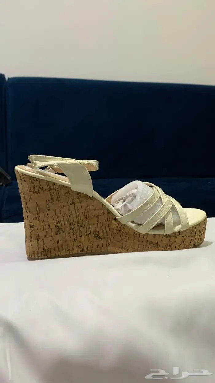 احذيه نسائيه راقيه احذيه سهرات للبيع الكمية اللي في الصور 26