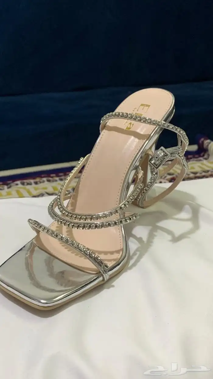 احذيه نسائيه راقيه احذيه سهرات للبيع الكمية اللي في الصور 21