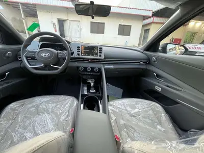 هيونداي النترا سمارت بلس 2000cc رصاصي 2025 3