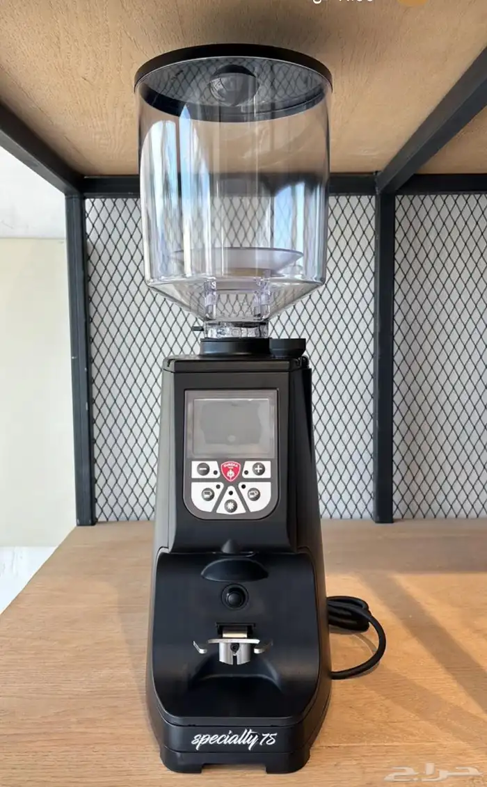 سخان الهوت شكلت. كوفي داي 15