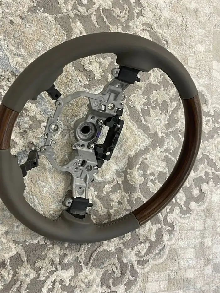 دركسون في اكس ار 2016 الي. 2021 2