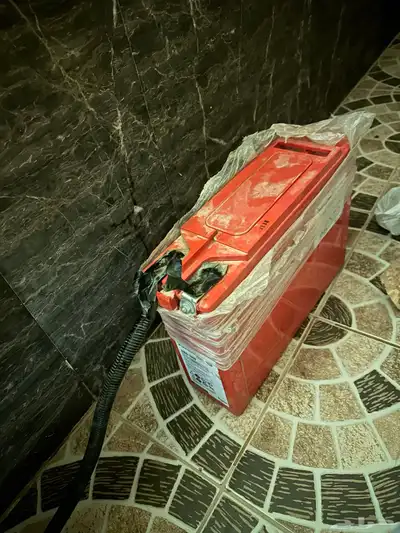 للبيع بطارية اظافية جافة 0