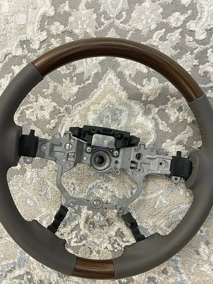 دركسون في اكس ار 2016 الي. 2021 4