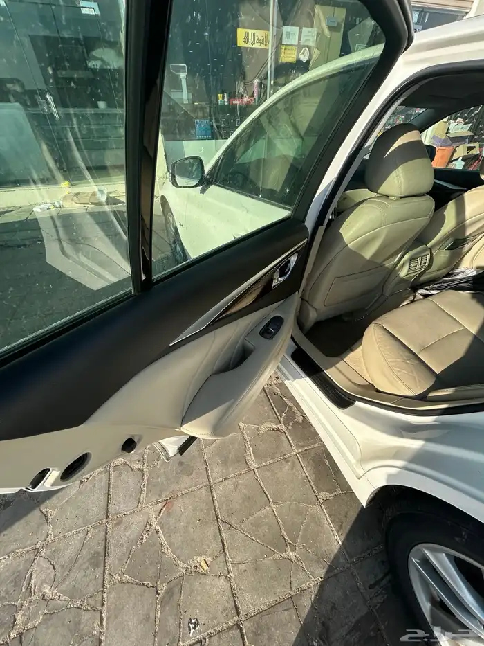 انفنتي q50 2015 اعلى واندر فئة 21