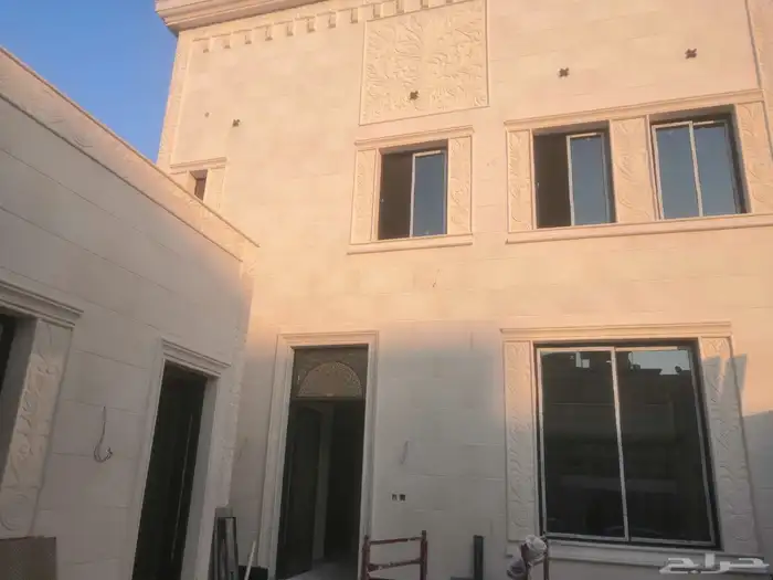 فلة للبيع كلاسك الخبر 8