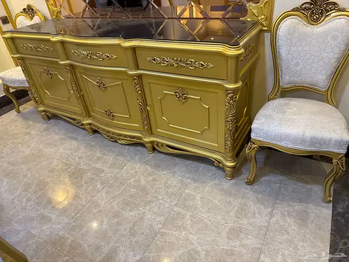 طاولة مع بوفيه 12 كرسي 4