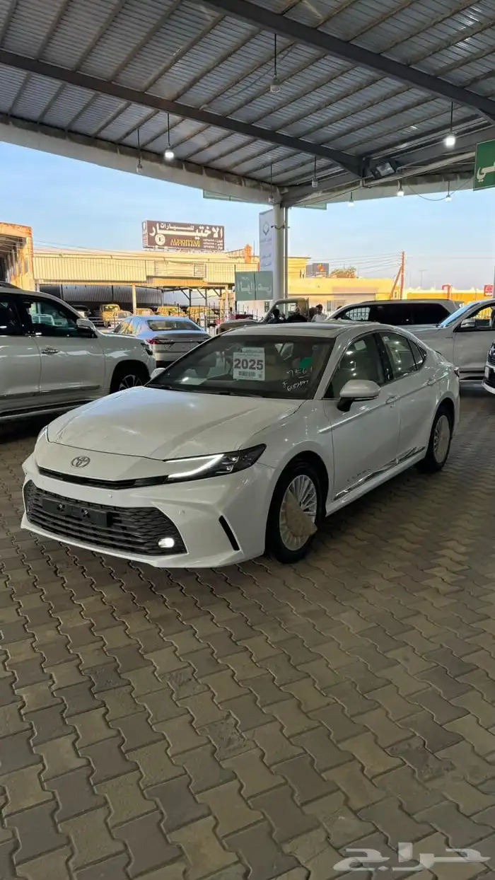 كامري LE ابيض بنزين بنوك ومؤسسات وشركات 6
