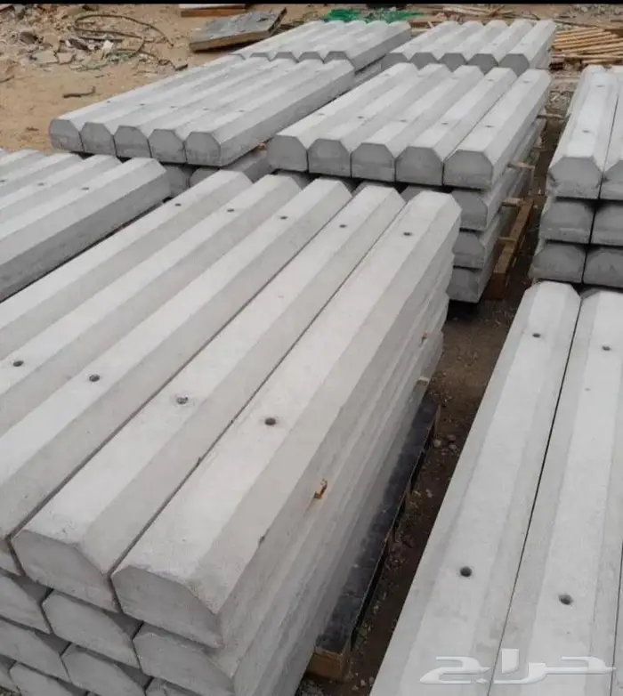 صبيات خرسانية جاهزة قواعد اعمدة إنارة حواجز سوفتي مصدات 1
