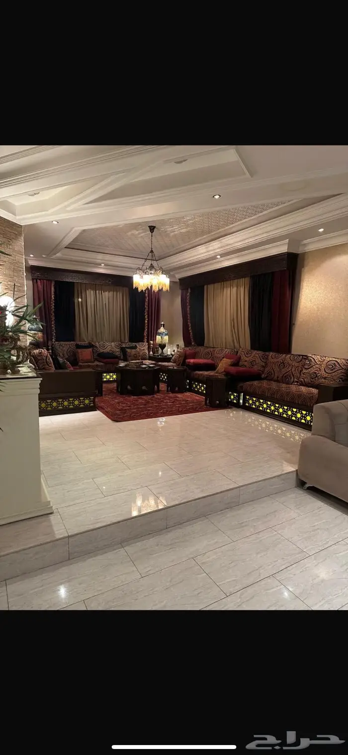 جلسة مغربية بكامل ملحقاتها للبيع شرق الرياض 0