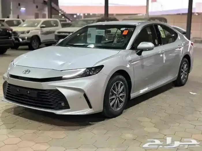 كامرى E هايبرد ستاندر 2025 (يوجد نظام 50-50 للبنوك) 10