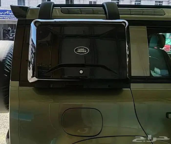 جناح ديفندر رفارف اسود لامع وطايات واكسسوارات X URBAN 17