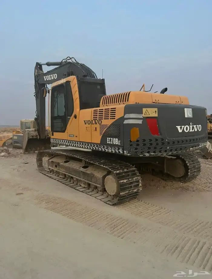 بوكلين فولفو 2016 VOLVO excavator for Sale 0