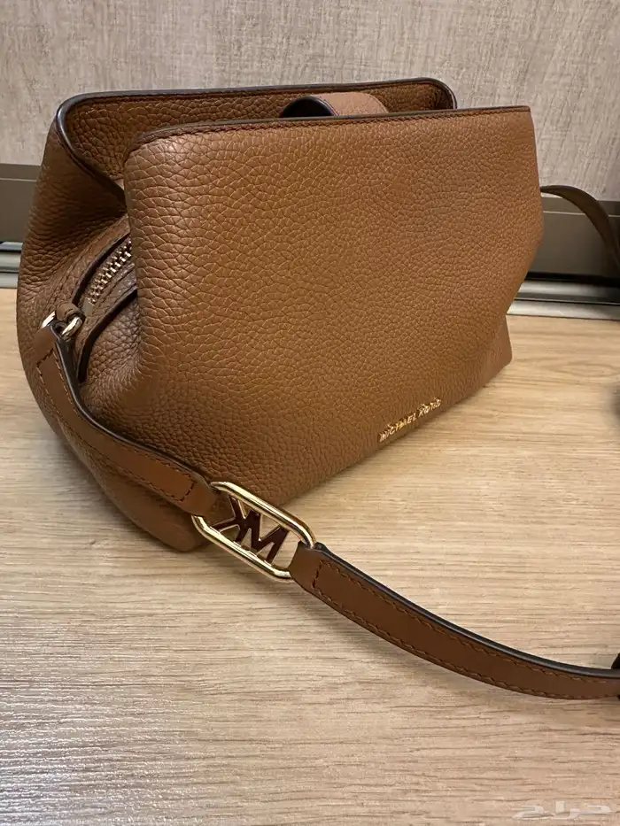شنط ماركات للبيع (مايكل كورس ) تم تخفيض السعر 0