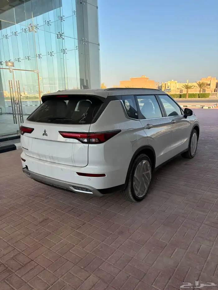 للبيع اوتلاندر 2025 و 2024 بافضل سعار 16