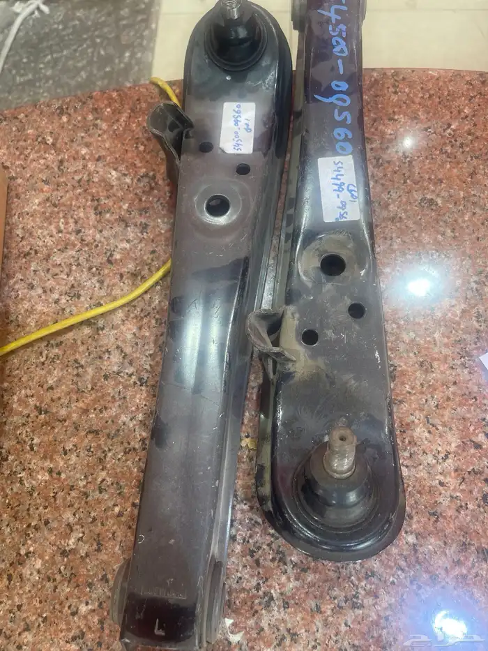 قطع واكسسوارات ومكاين نيسان لوريل 200L و240L 31