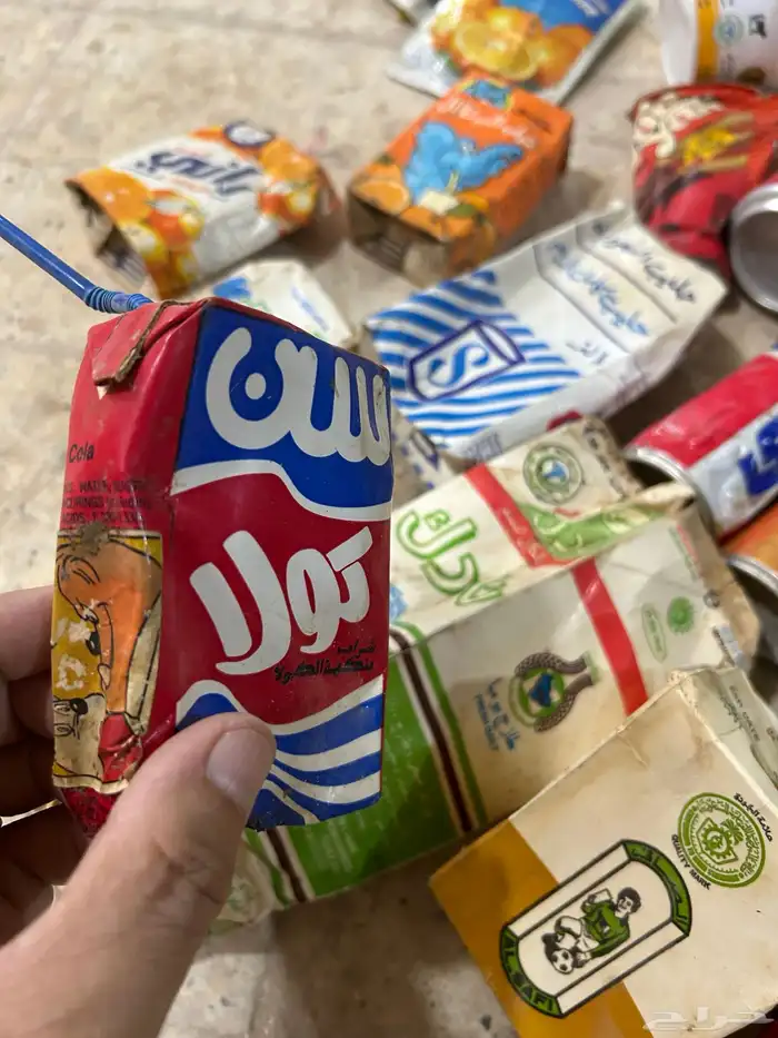 تراث علب بيبسي وتيم وميرندا وشاني وبعض العلب المختلفه 7