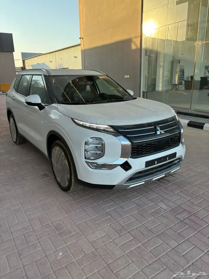 للبيع اوتلاندر 2025 و 2024 بافضل سعار 12