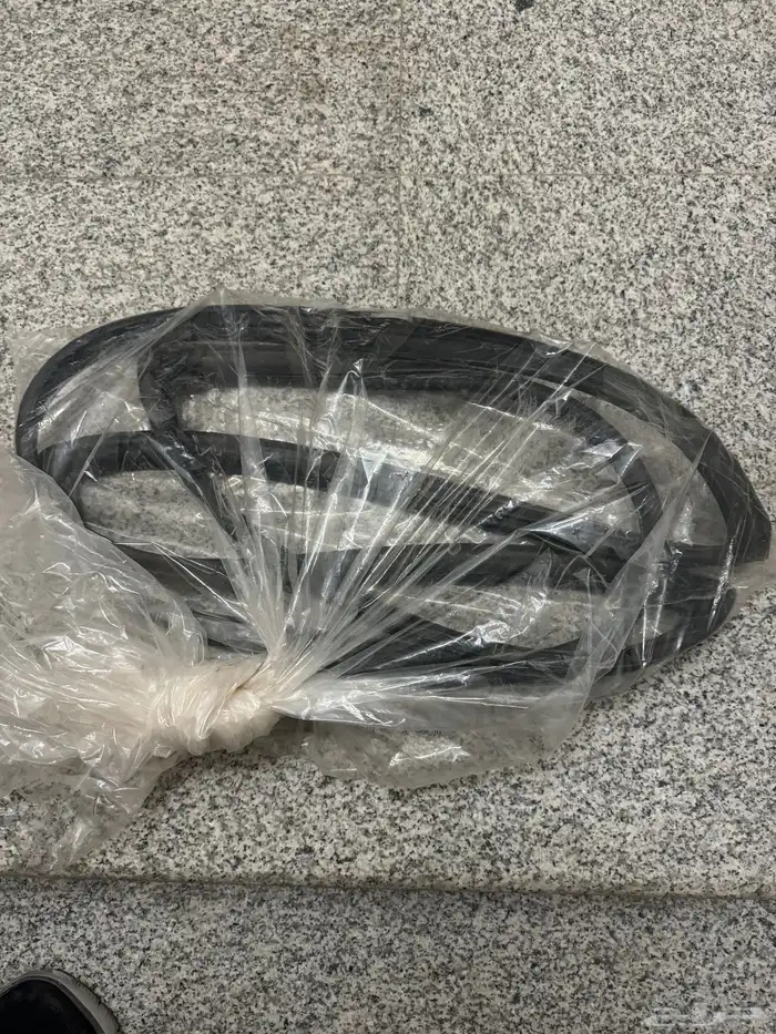 قزاز خلفي ددسن 85 و ربلة قزازة امامية بدون زيق 3