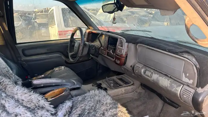 قطع غيار يوكن دينالي 2000 تشليح 4