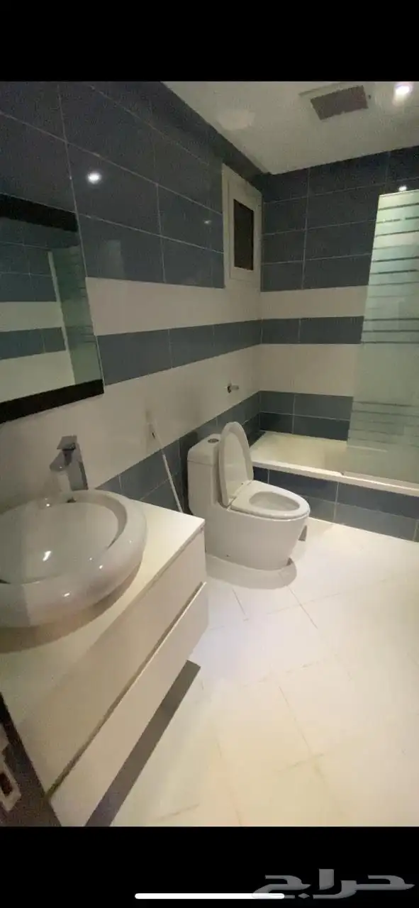 شقة للبيع   Apartment for Sale 8