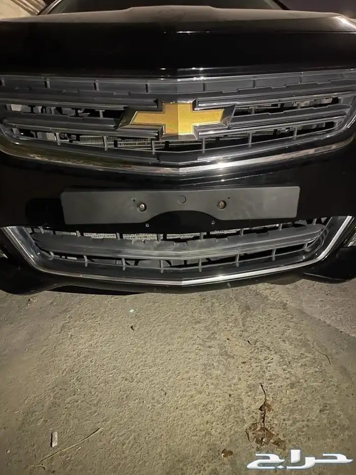 للبيع قاعده لوحه مع الإيطار تركب اغلب السيارات 46