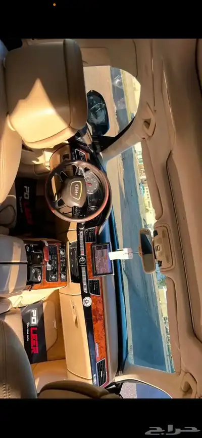 اودي A8L index