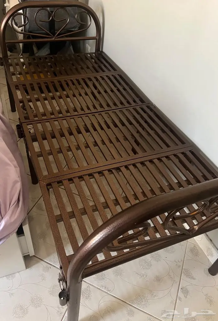 سرير يتصفط للبيع 0