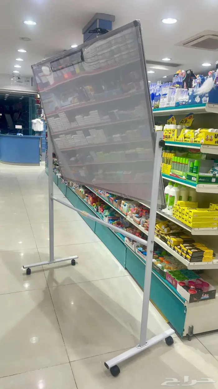 سبورة بعجلات جودة عالية 3