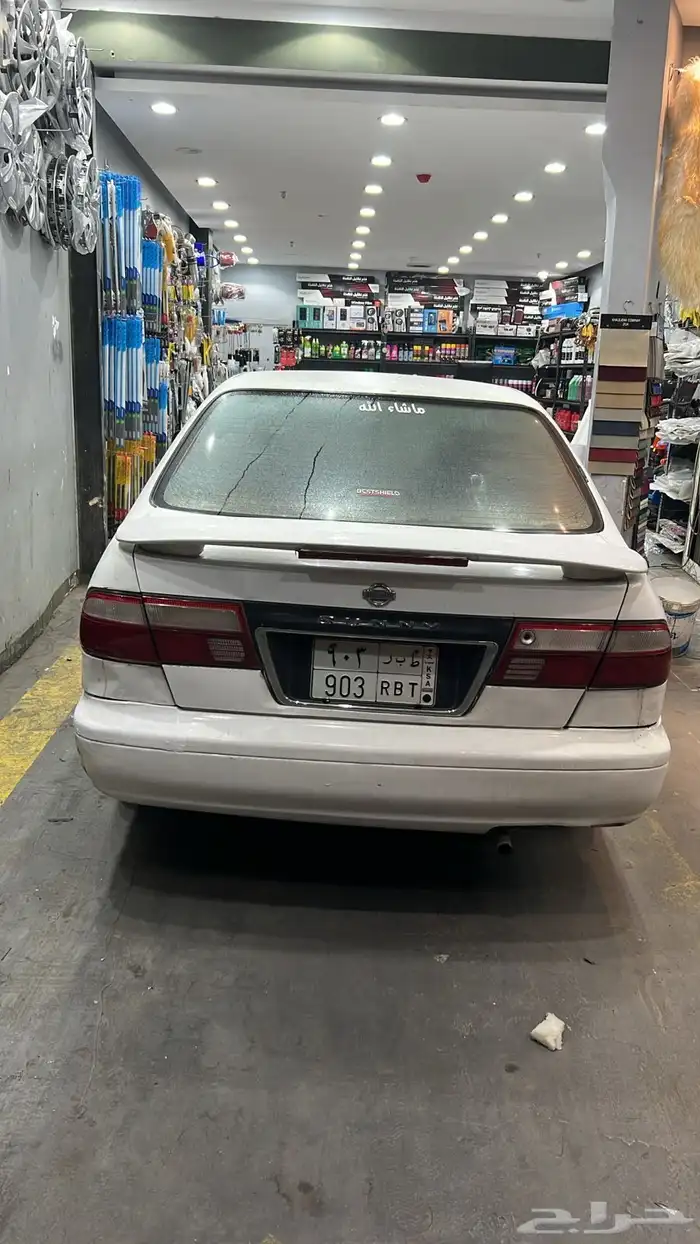 نيسان صني للبيع مع اللوحه موديل 2000 على السوم 2
