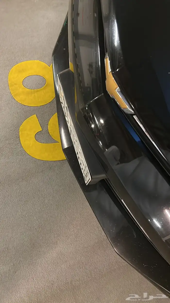 للبيع قاعده لوحه مع الإيطار تركب اغلب السيارات 28