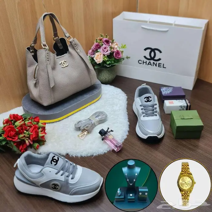 طقم شنطة نسائي خمس قطع سعر قطعتين شنط ماركة شان يلل شوز حذاء 1