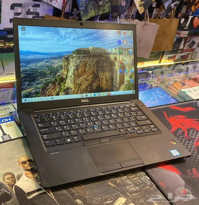 لاب توبات متنوعة ديل i7 و HP I5 و لينوفو I5 .I3 15