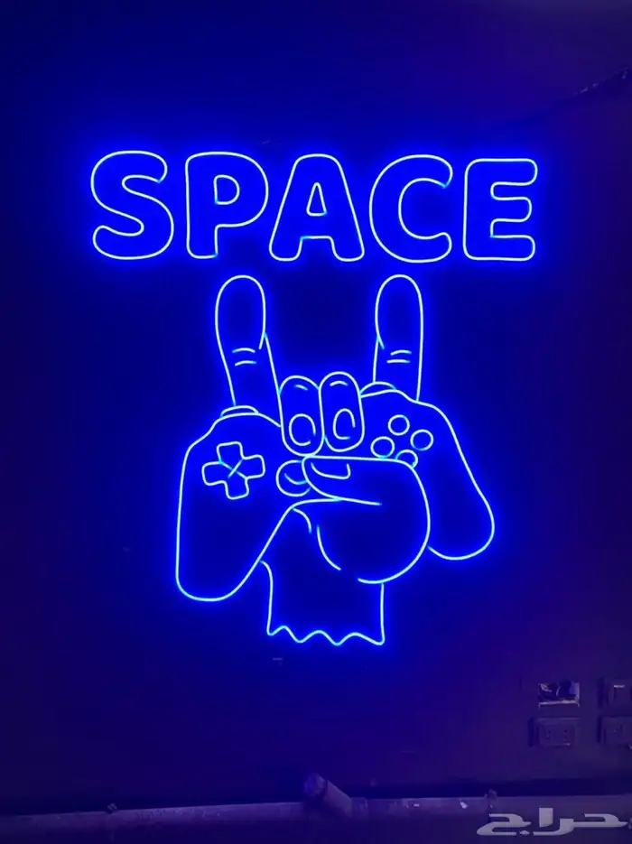 واجهات و حروف بارز و لوحات neon و اعمال ديكور 7