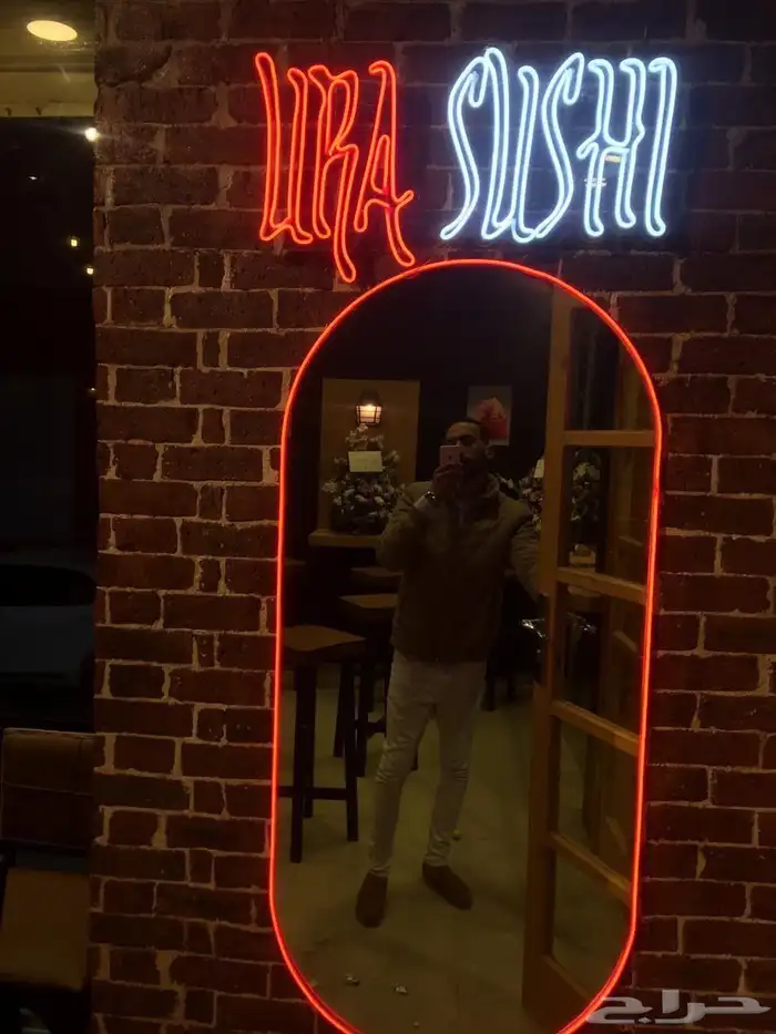 واجهات و حروف بارز و لوحات neon و اعمال ديكور 2