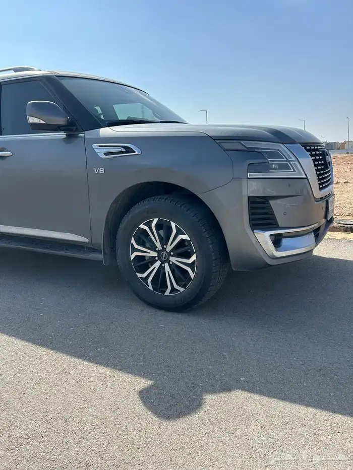باترول تيتانيوم 2023   8 سلندر V8 1