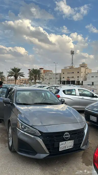 سيارات للإيجار اليومي والشهري ب أقل الاسعار 3
